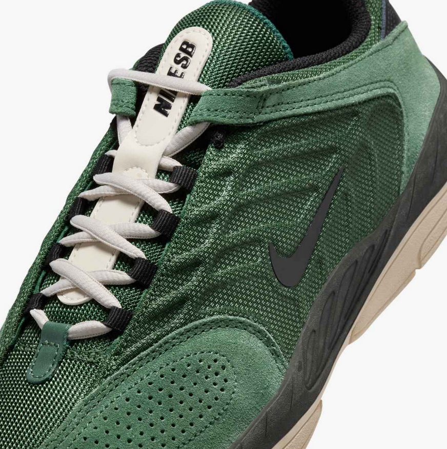 Zapatillas NIKE SB - VERTEBRAE
