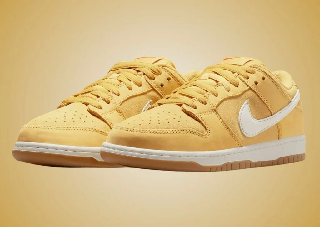 Zapatillas Nike SB Dunk Low Pro Saturn Gold/Sail-Solar Flare-Gum Light Brown-Safety Orange