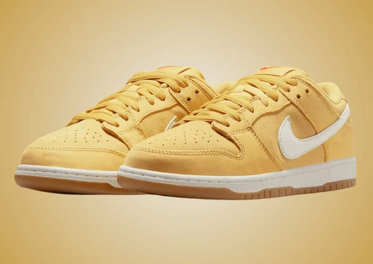 Zapatillas Nike SB Dunk Low Pro Saturn Gold/Sail-Solar Flare-Gum Light Brown-Safety Orange