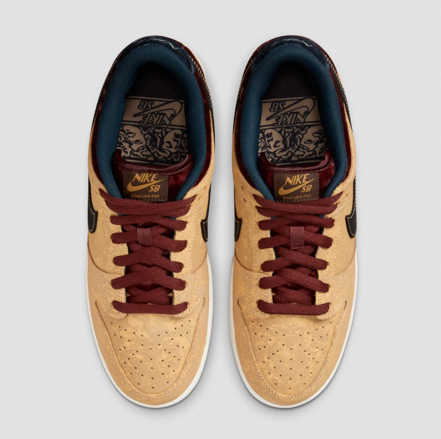 Zapatillas Nike SB Dunk Low Pro Celestial Gold and Dark Team Red