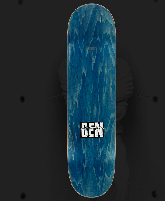 Tabla Hockey  Eyes without a face 8.38" .Ben Kadow Hatch