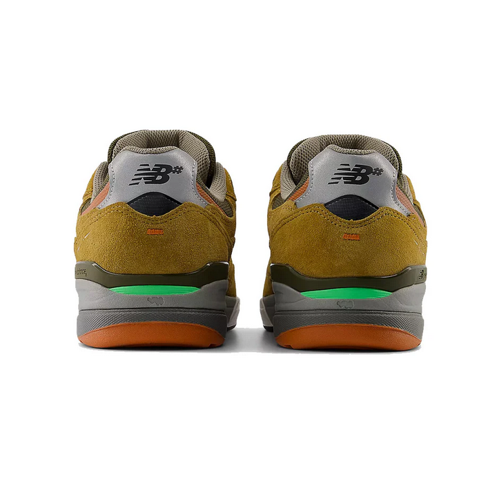 Zapatillas New Balance Numeric Andrew Reynolds 933 MNO